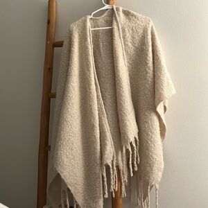Cozy blanket shawl
